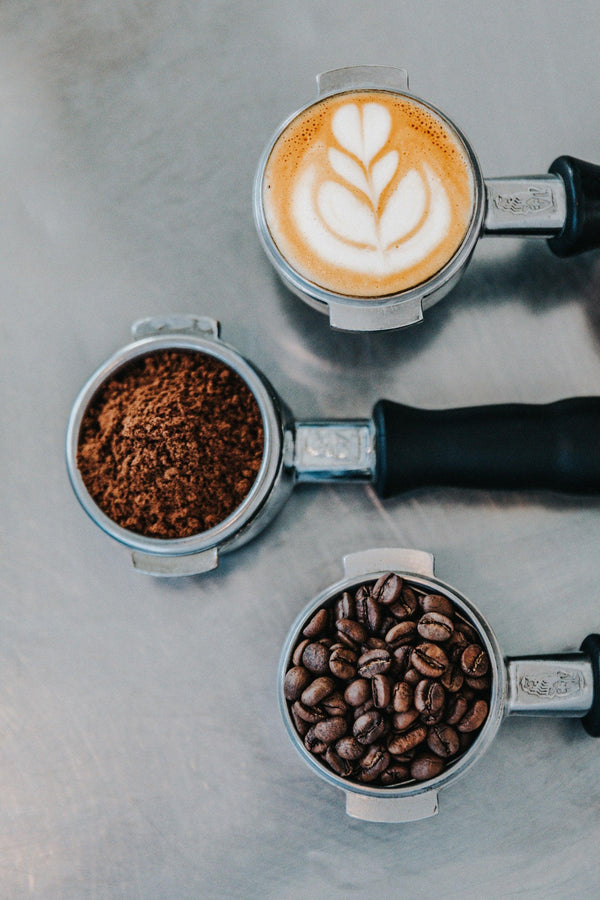Sådan rister du dine egne kaffebønner: En guide for begyndere - Copenhagen Brew
